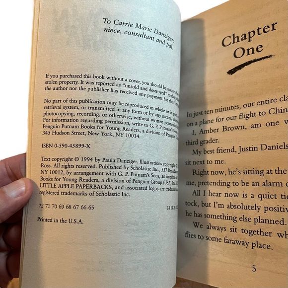 Elementary Age Book Lot Of 3 Paperback Chapter‎ Books Amber Brown UFOs & Notes - Picture 15 of 15